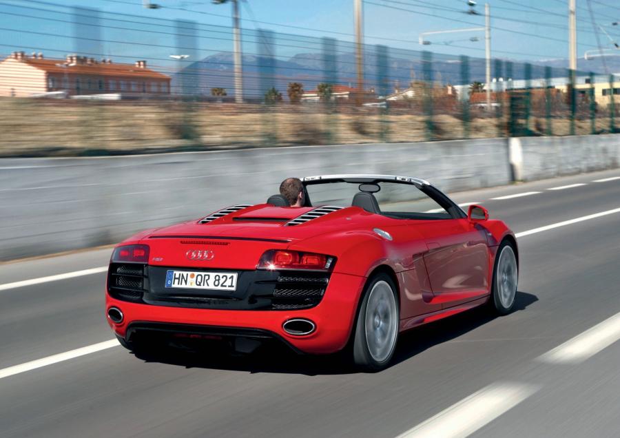  Audi R8 Spyder 5.2 FSI Quattro 2010 года  (WW) (фото 62 из 79)